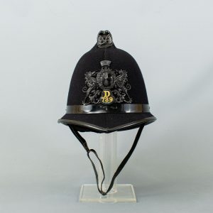 RARE CASQUE DE POLICE - CITY OF LONDON
