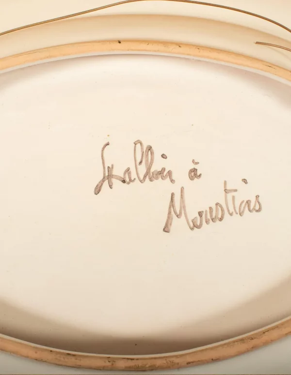 French Porcelain Shaving Dish, “Italien à Moustiers”, Early 20th Century - Image 8