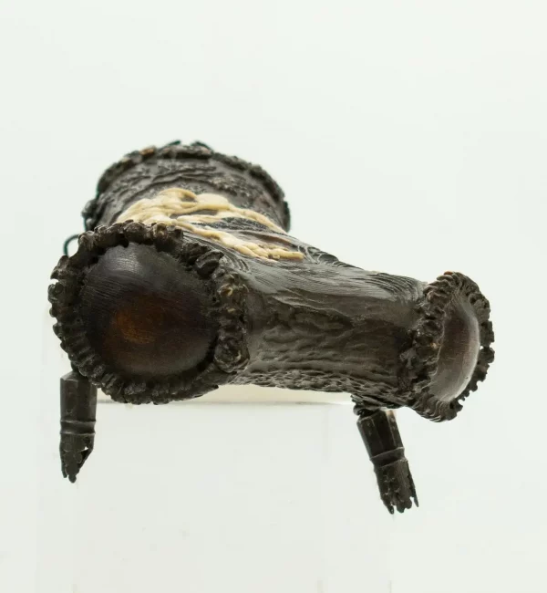 Fine Carved German or Austrian 18th Century Stags Horn Powder Flask - Image 8