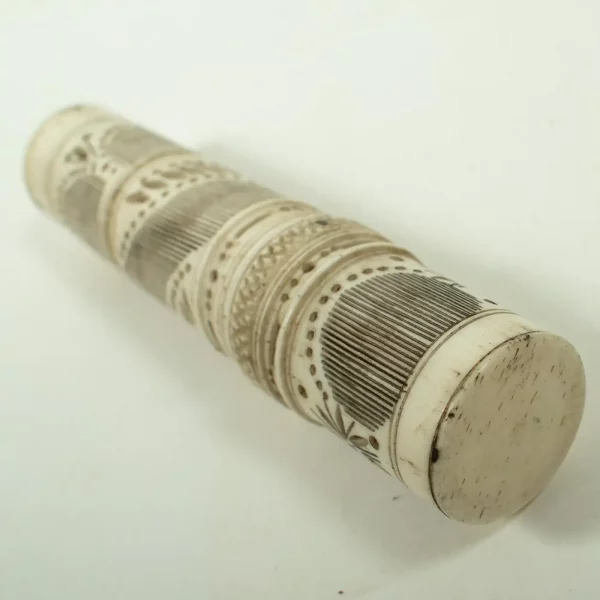 Rare & Intricate Prisoner-of-war Carved Bone Gaming Set, circa late 18 century - Image 8