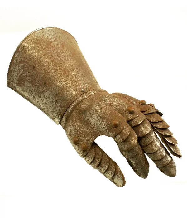 Vintage reproduction gauntlet / armour, early 20th century.