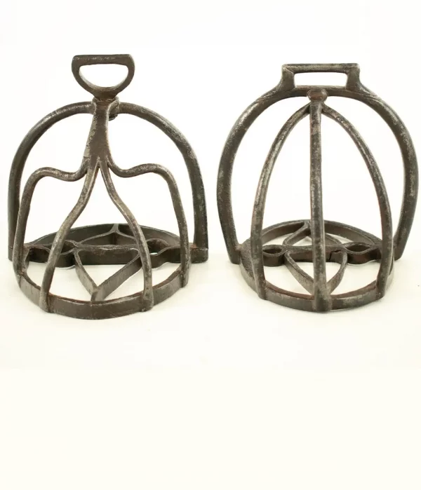 Composed pair of original mid 17th/early 18th century Cavalry basket Stirrups - Image 2