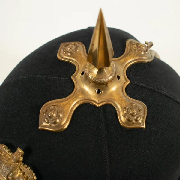 Victorian HOME SERVICE HELMET of the WELSH REGIMENT - Image 9