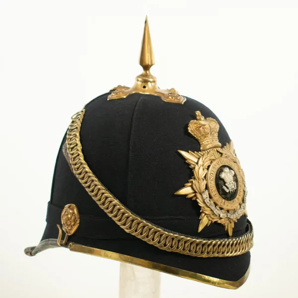 Victorian HOME SERVICE HELMET of the WELSH REGIMENT - Image 5