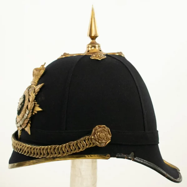 Victorian HOME SERVICE HELMET of the WELSH REGIMENT - Image 6